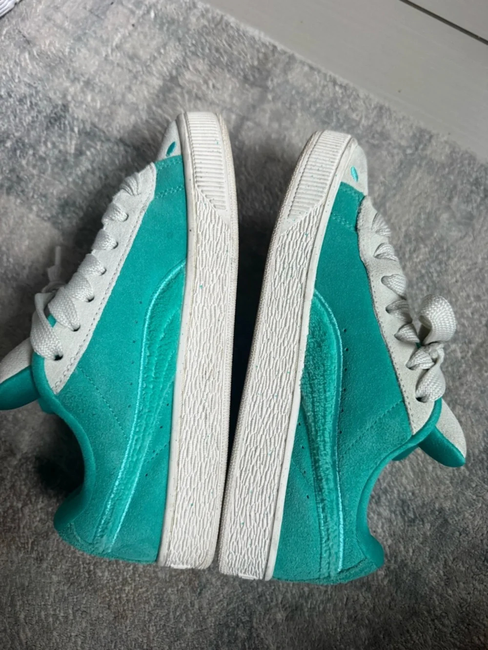 Puma Kids Teal and Light Gray Suede Sneakers - Picture 4 of 7